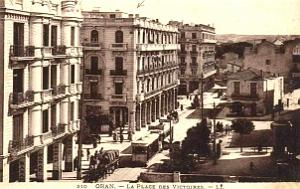 RA g- 049- Place des Victoires